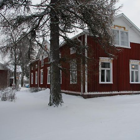 Maentylaen Tila Hotel Närvijoki Exterior photo