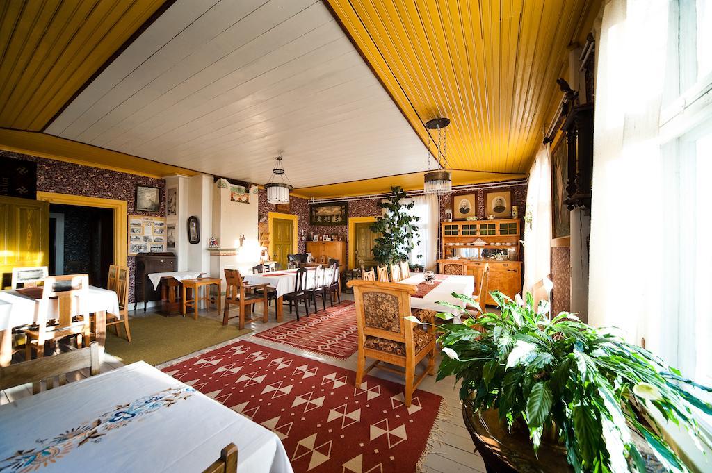 Maentylaen Tila Hotel Närvijoki Exterior photo