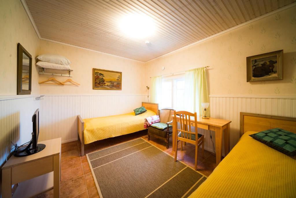Maentylaen Tila Hotel Närvijoki Room photo